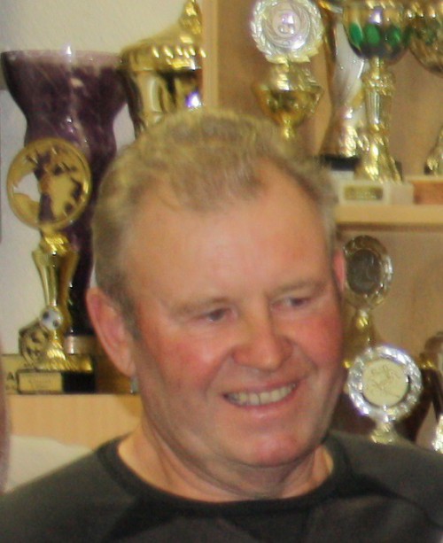 Eine 'Gräfendorfer Fußballikone wird 70: Alles Gute Helmut!