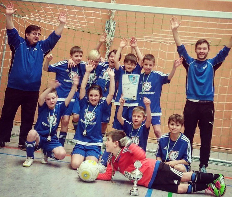 E-Junioren: Verdienter Turniersieg in Braunsbedra