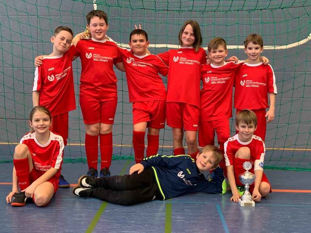 F1 kehrt mit dem Siegerpokal aus Wettin zurück