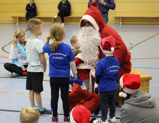 Weihnachtsmannbesuch bei den Krabbelkäfern 2017