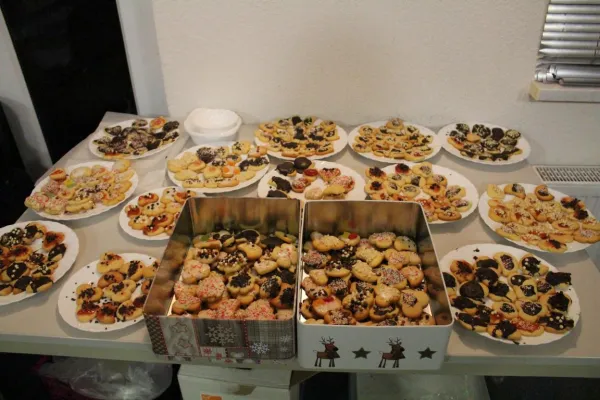 Weihnachtsplätzchen backen der F-Junioren