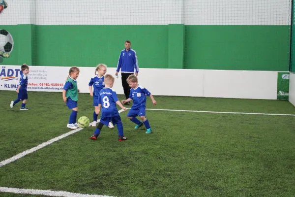 G2-Junioren in der Traumpass Soccer Halle