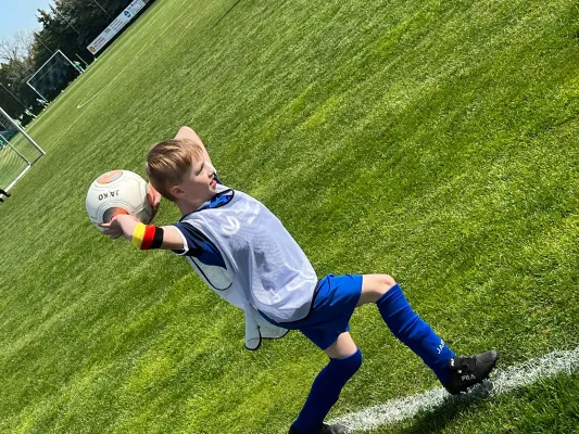 22.04.2023 SV Großgräfendorf vs. JSG Teutschenthal/B.